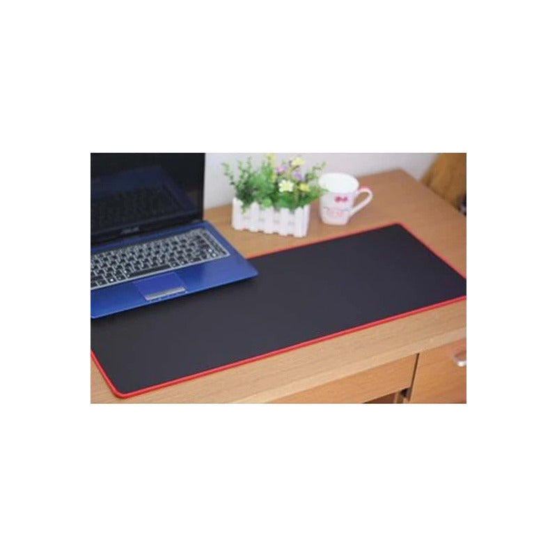Mouse Pad Gamer Xl Para Pc Antideslizante Alfombrilla Cosida Color Negro Con Rojo Diseño Impreso Liso