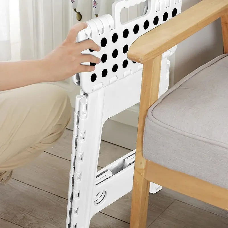 Taburete Plagable Banquito Pórtatil Piso Escala 22*29*39cm Acabado De La Estructura Puntos Color Blanco