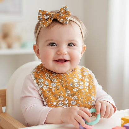 Set Babero + 2 Cintillo Diadema Color Nude Reversible Encaje