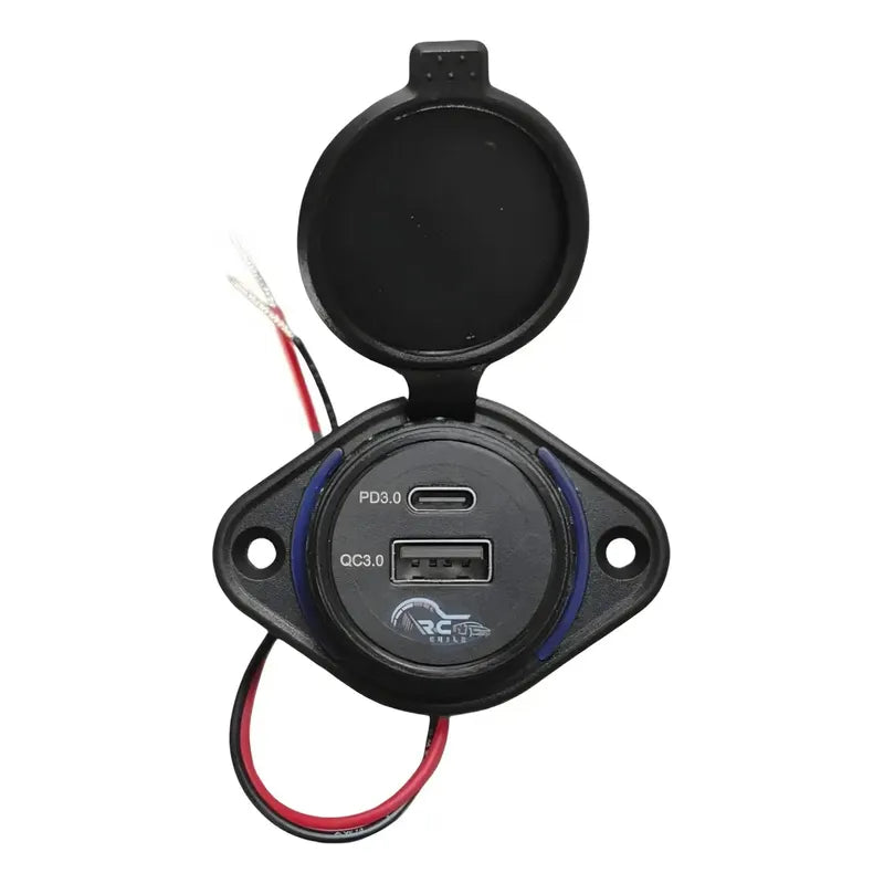 Cargador Rápido Auto Usb-c 12/24v R&c Chile 18w Usb 30w Type-c Luz Azul 1865