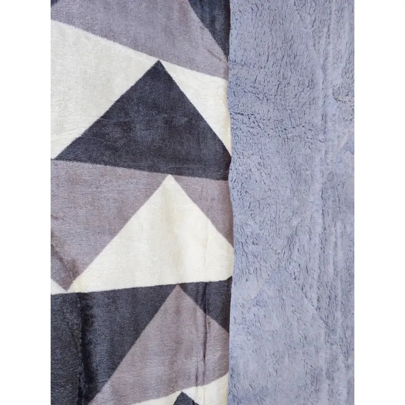 Plumón Cobertor Cubrecama Plush Chiporro Funda 2p Diseños Gris Mod12 Zigzag