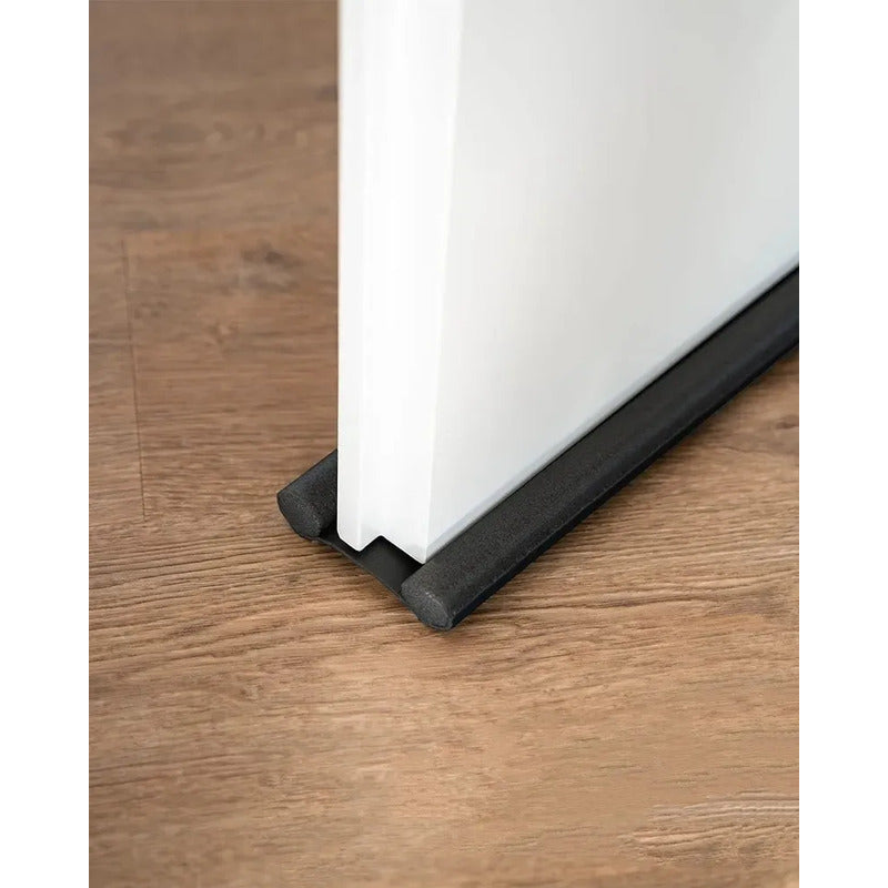 Protector Doble Aislante Frío Polvo Insecto Burlete Puerta Color Negro Liso