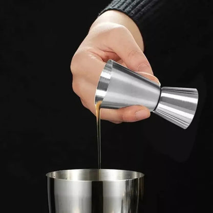 Set Coctelera Con Filtro 550ml + Jigger Medidor 20/40ml Plateado